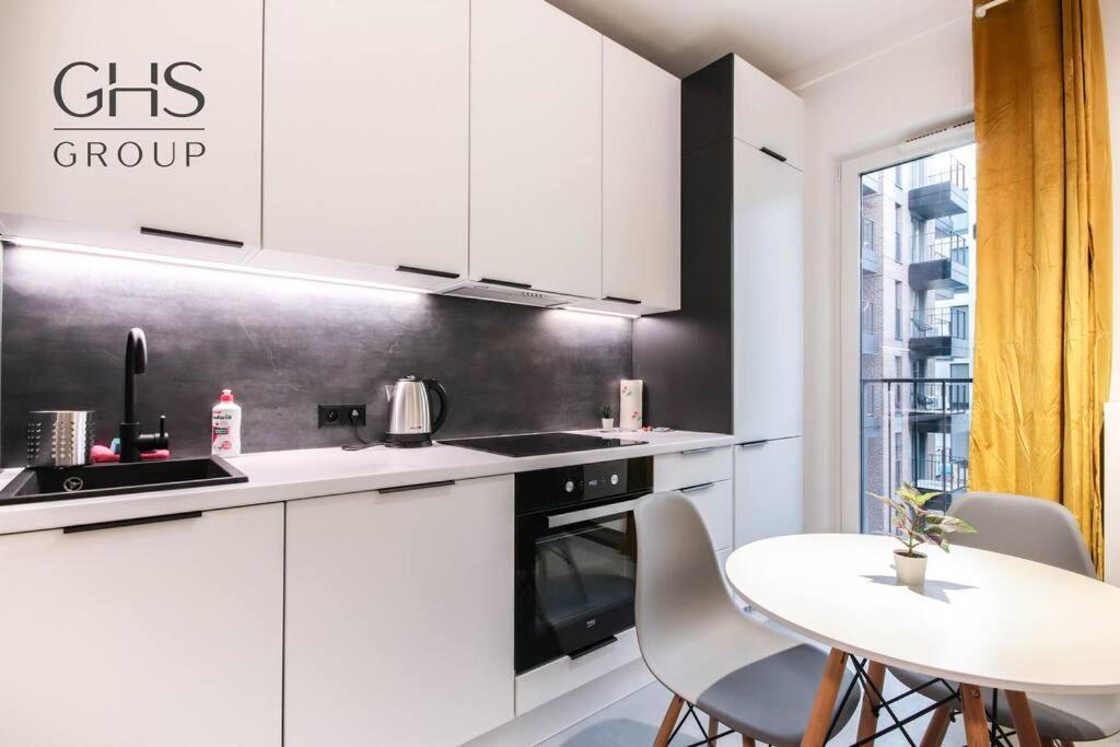 Stylowy Apartament Blisko Dworca Glownego Apartment คราคูฟ ภายนอก รูปภาพ
