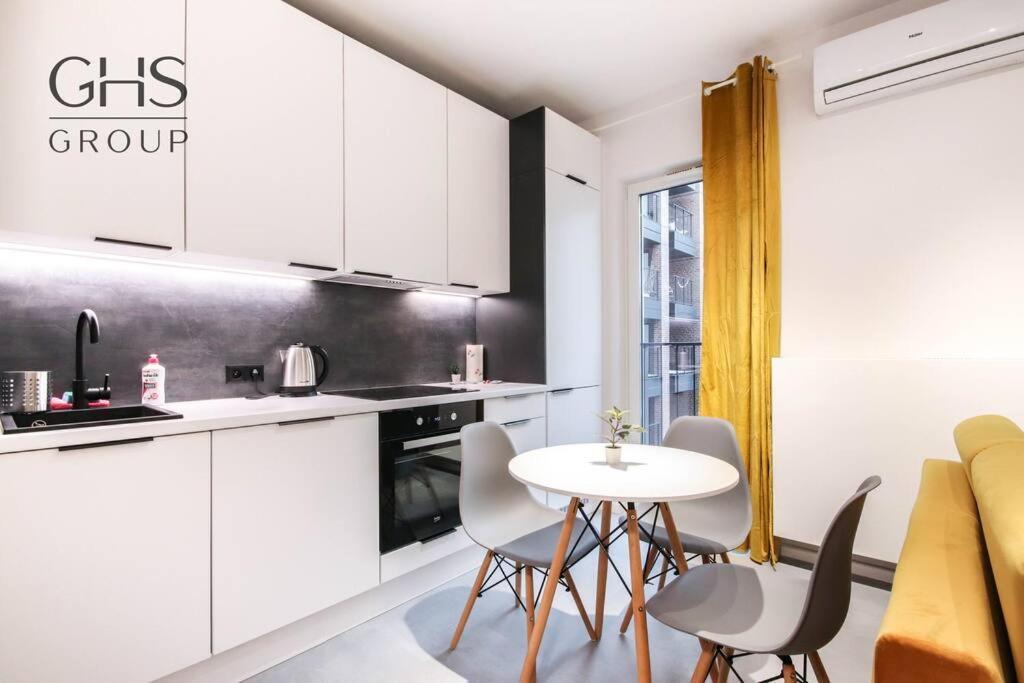 Stylowy Apartament Blisko Dworca Glownego Apartment คราคูฟ ภายนอก รูปภาพ
